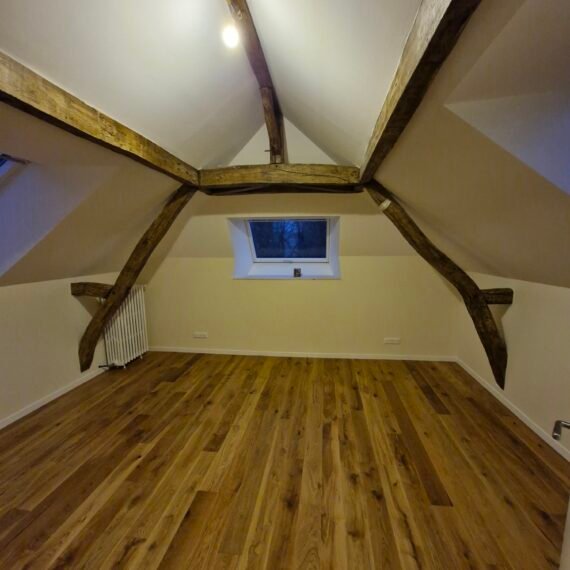 Préau transformé en bureau indépendant