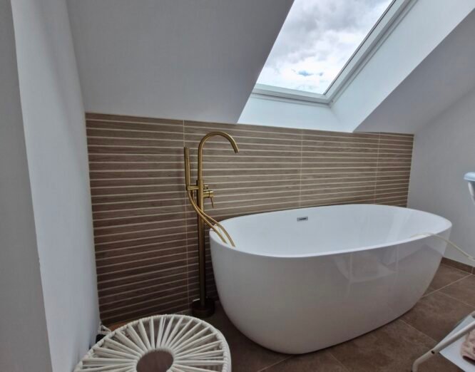 Salle de Bain isolé et modernisé